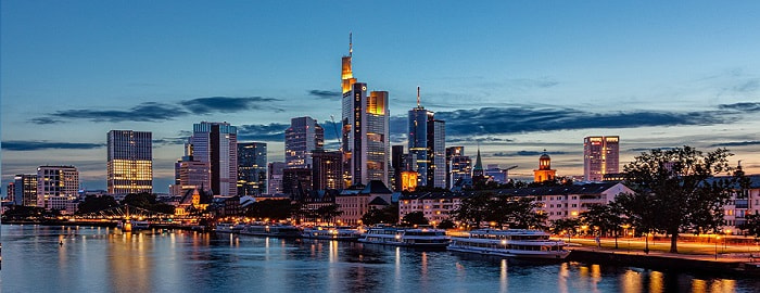 Schwimmbad Frankfurt, umfangreicher Online-Katalog Schwimmbad Frankfurt