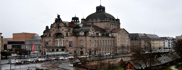 Schwimmbad Nürnberg an Ihren Fingerspitzen Schwimmbad Nürnberg
